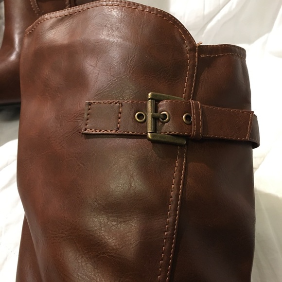 VANGELO Heeled Knee High Dress Boots Brown - Picture 8 of 16